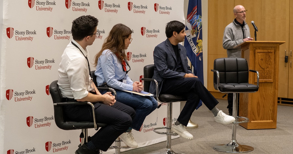 Wolf Den panel with Clinton Rubin